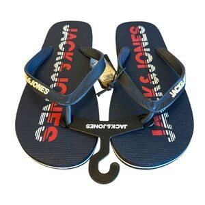 Men’s Jack & Jones Logo 2 flip flops. Size 9/10. New! “Navy Blazer”